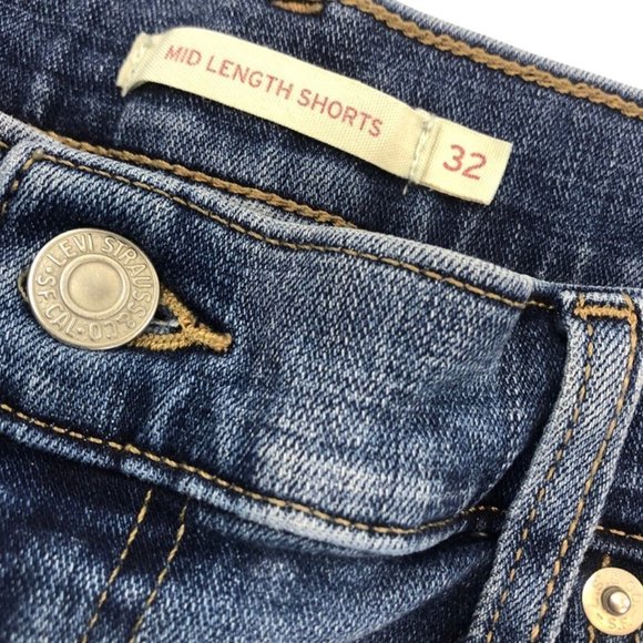 Levi's Mid Length Distressed Shorts - Picture 7 of 8